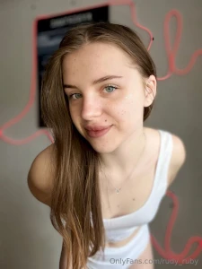 Free subscription today only cutie jenny_ro loves getting her little part 102