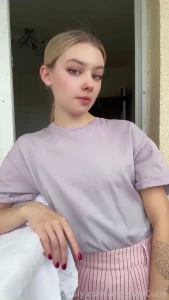 Are u disappointed would you fuck a girl with the shaved pussy do you