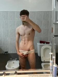 Chi mi vuole togliere le mutandine