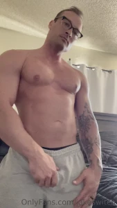 Solo jerk off video i made after the gym who s wants to follow me to