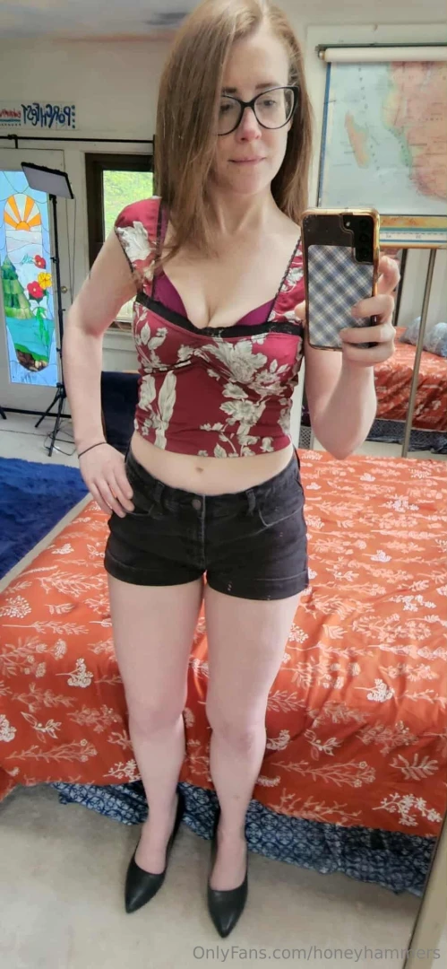 Hello gentlemen this is delia the real deal where the fuck have i been part 1 