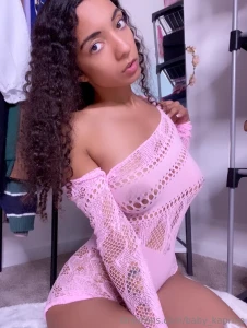 Like the pink romper wanna make it more comfy part 1