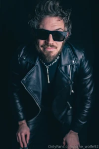 Exclusive look at last nights fit for the partay also saw one of the part 1