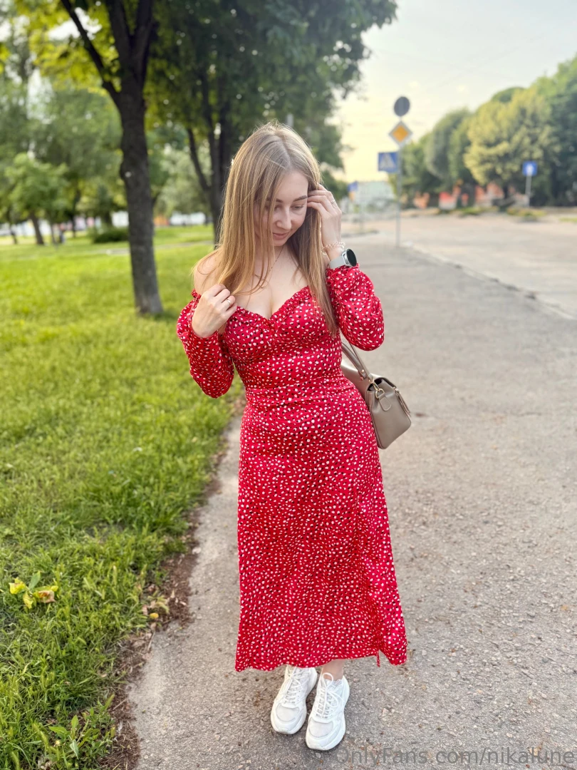 A little red makes the world softer 