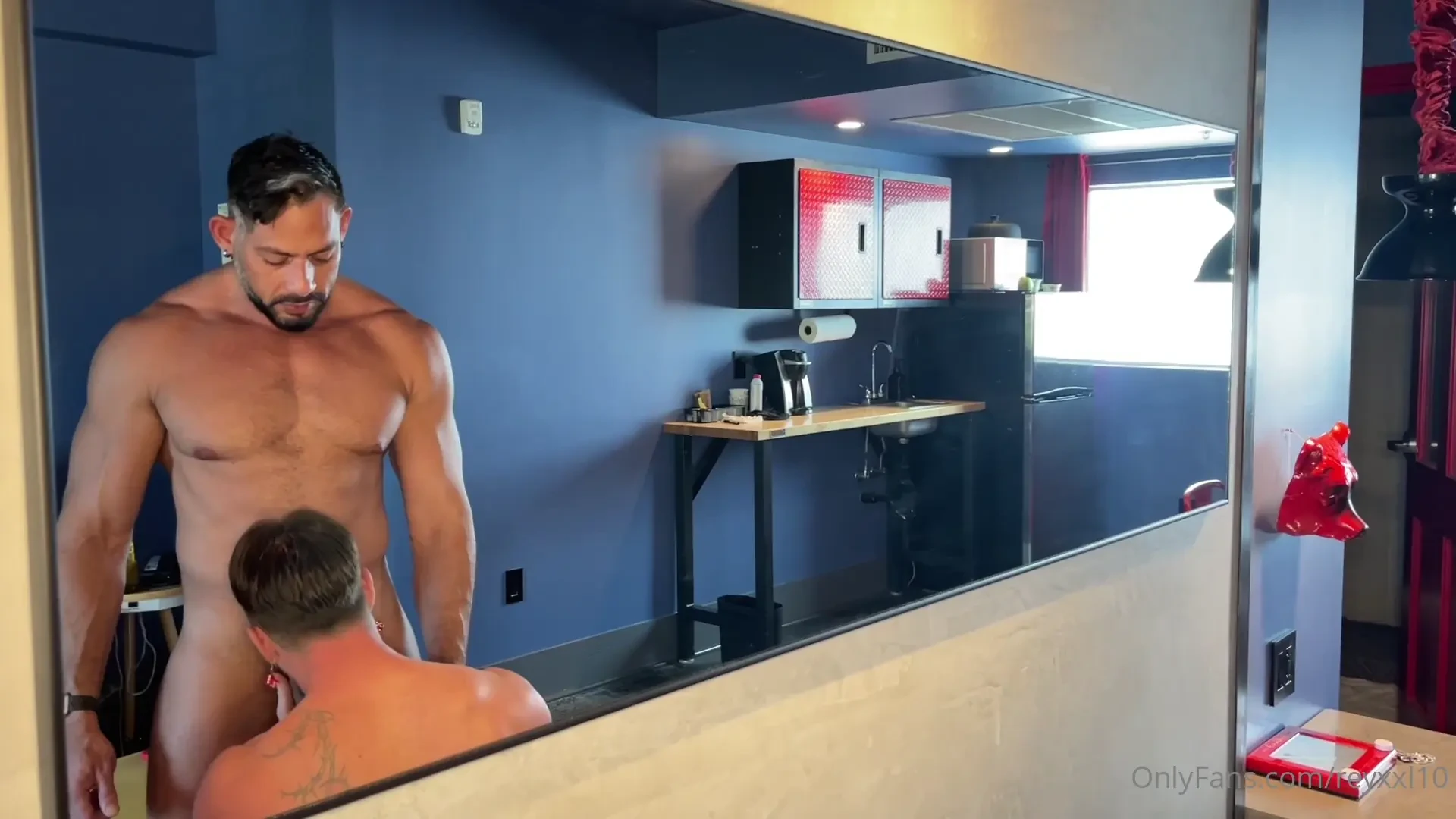 Having sex with this gorgeous man at gaythering in miami beach 