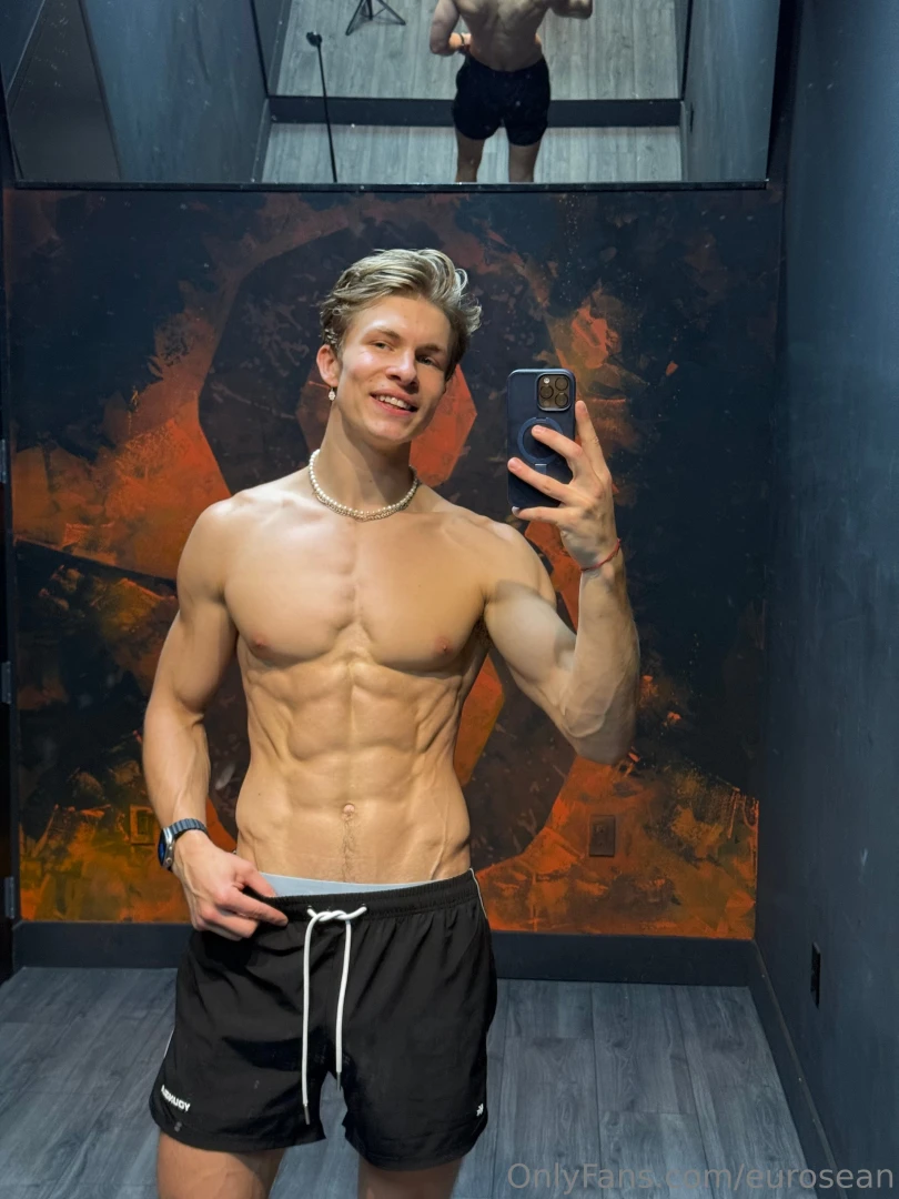 Want to see something harder than my body 