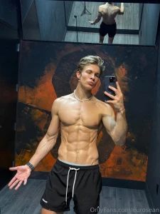 Just hit a crazy leg day today who s the online