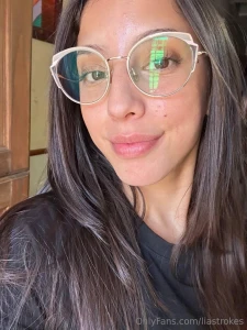 I should be working right now but your attention sounds way more fun part 1