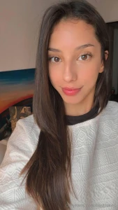 Soft lips messy thoughts and you might just be the reason why wanna