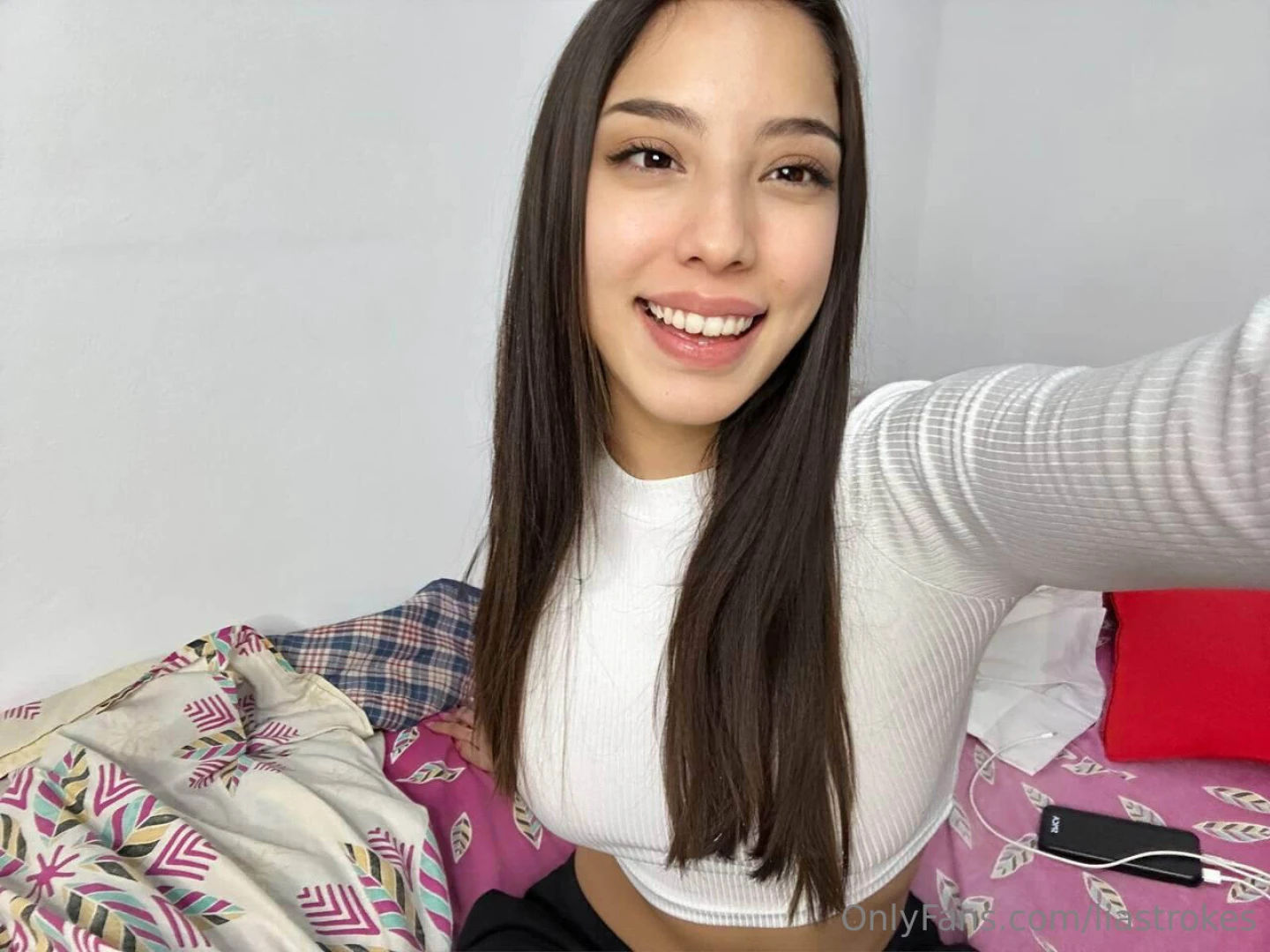 Was just getting cozy for the night and then this little photoshoot 