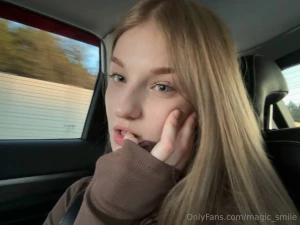 Mommy gotta do buisiness but i would rather spend some time with you