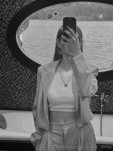 I m feeling extra confident today should i show off a little more