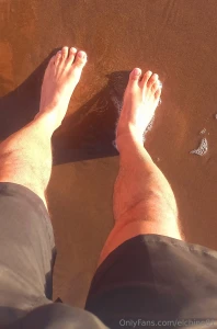 I love the sand and the sea on my feet part 2