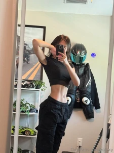 Being petite means having a tight tummy but that s not the only thing