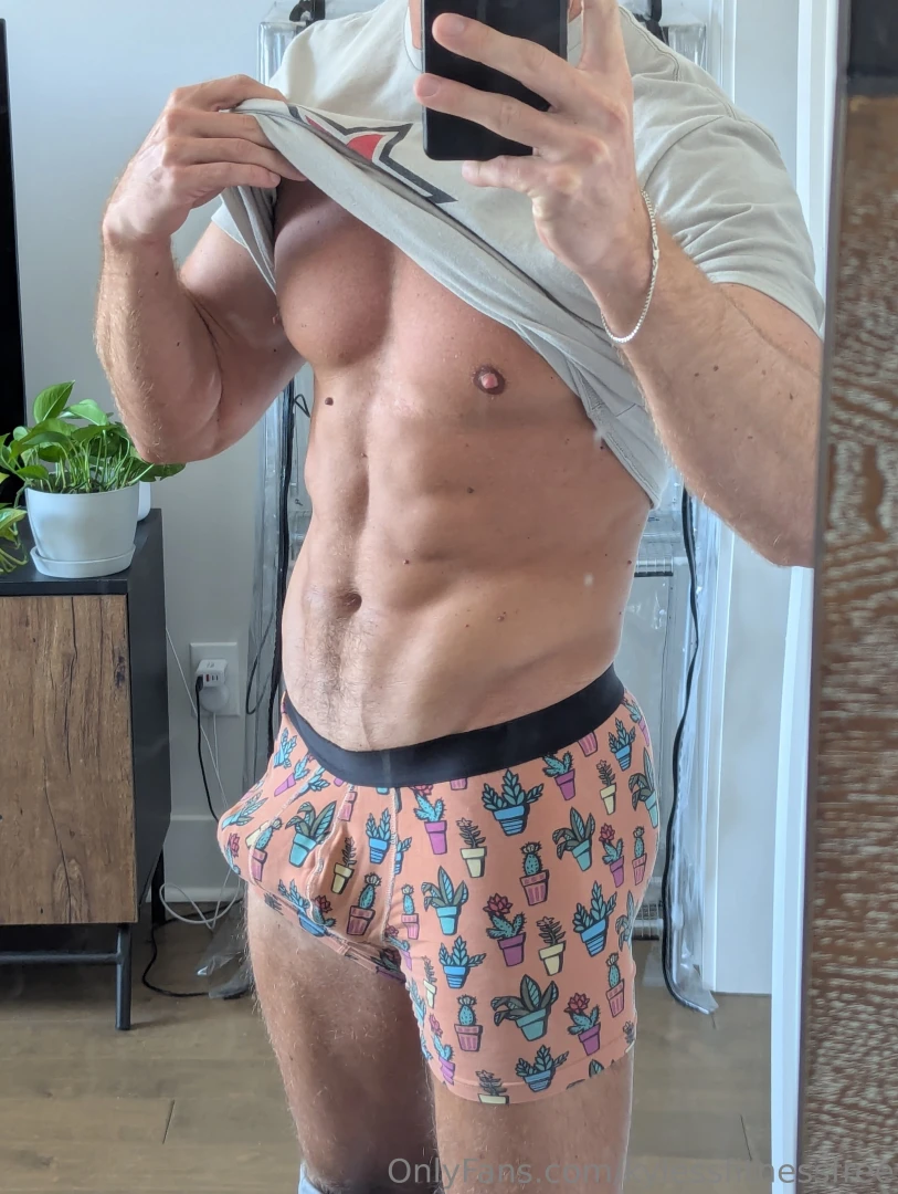 It s hard to hide sometimes part 3 