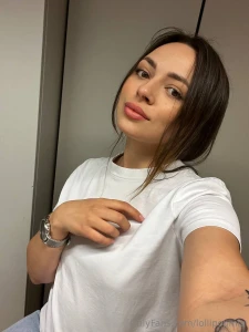 I don t show it all but i show just enough to keep you dreaming about