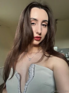 Eyes on the sparkle but i know your thoughts wandered lower part 1