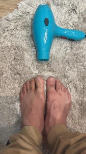 Cold feets heats me up please piedi freddi riscaldatemi