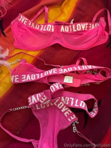 Hab noch viele mehr willst du meine unterw sche kaufen