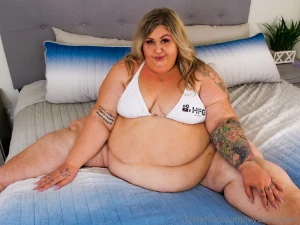 Looking fat and cute part 16