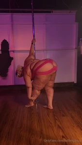 fatfempinup - Thought it might be nice to share the full 12 min from my pole session 