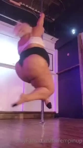 An extended uncensored off the gram lol