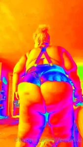 Some booty jigglings this week next week is burlesque and the