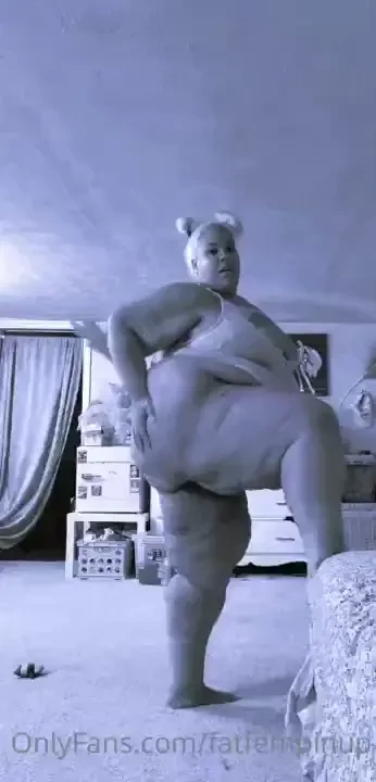 Tonight i m gonna dance for you strip tease _ 