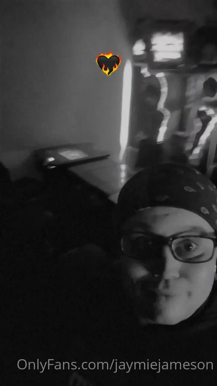 Stopped by the local barcade to scratch my exhibitionist itch also 