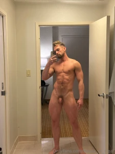 Cleaning out my camera roll and found a few cute pics i never posted part 2