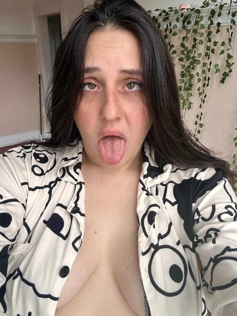 Do you like ahegao what do you think about it does it turn you on or 