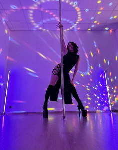 I love pole dance every movement is strength grace and a little bit of