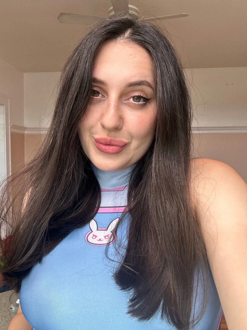 One fact about me i play dota 2 and once i start i can t stop until i 