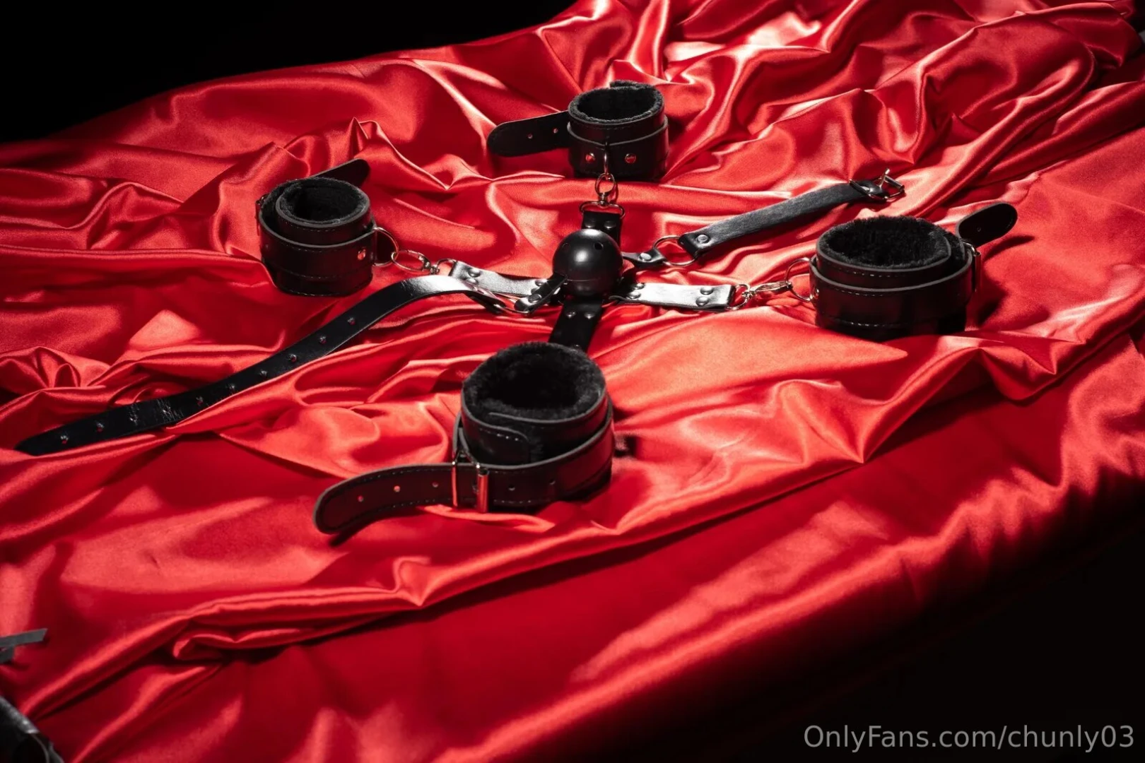 En este juego el respeto por la dignidad se pierde eres un esclavo in 