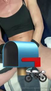 Never made a video like this before 200 for 5 mins of vibration