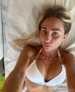 Feeling so stressed out lately dm me a little something to comfort me part 19