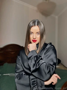 I love the moments when the sunlight lays on my skin and a light