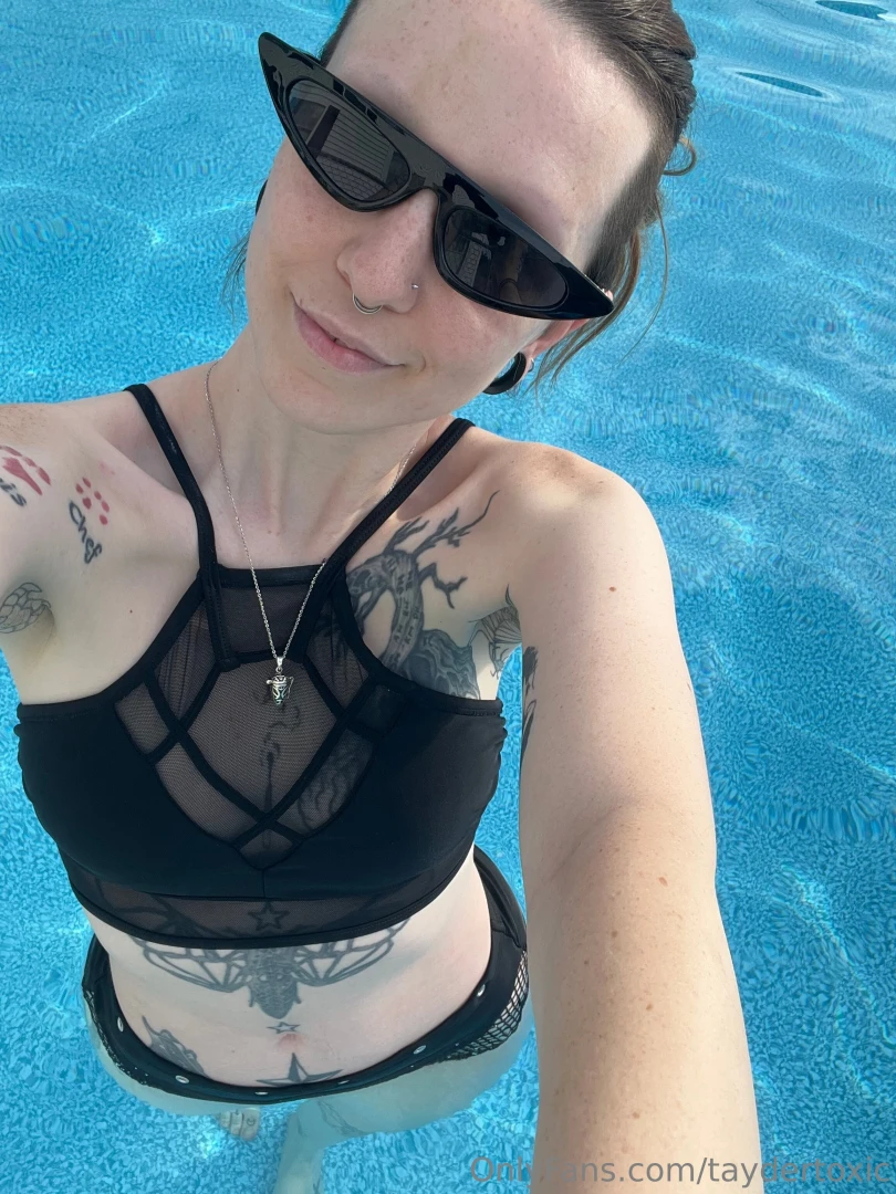 It s pool time today 