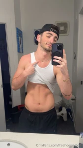 Abs slowly coming back from my bulk