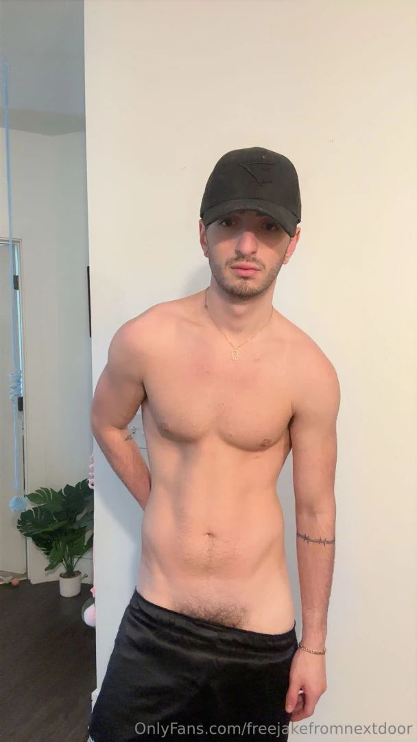 Make sure ur following my snapchat for daily updates of my life and 