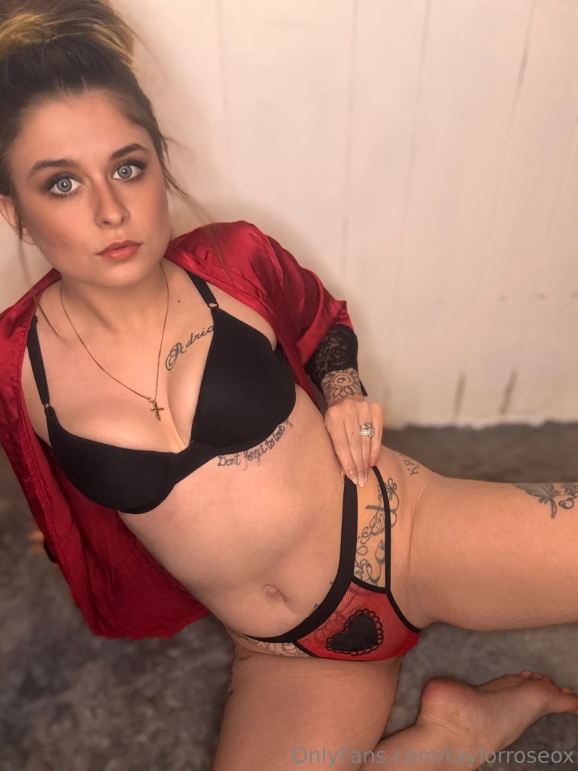 Want all my content my whole album but me 2 things off my amazon 