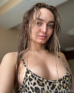 Free sub now ready for some fun this cutie knows how to tease you just part 83