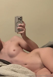 Hiiii lmk if you wanna hear more about sexting