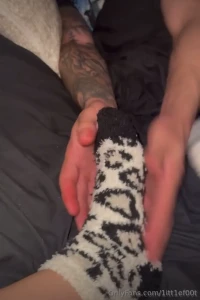 If anyone likes tickling