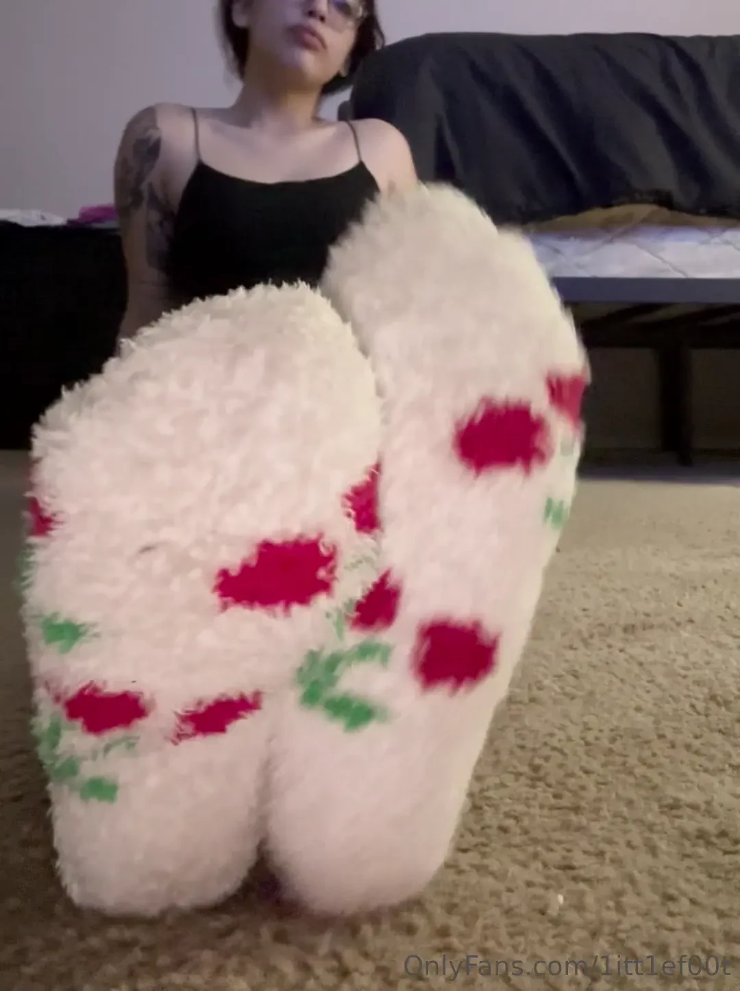 Wanna be this close message me to find out how to meet up for footjobs 