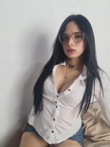 Look into my eyes now misbehave