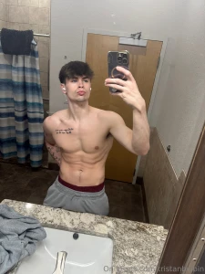 Psst lick the sweat off me