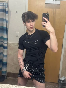 Let me be your boyfriend plz part 1