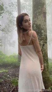 I hope none of the passers-by will notice that i went for a walk in