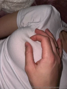 It squeezes so hard part 1